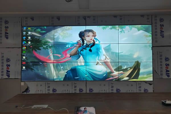 液晶拼接屏和LED全彩屏有什么不同，區(qū)別在哪里？